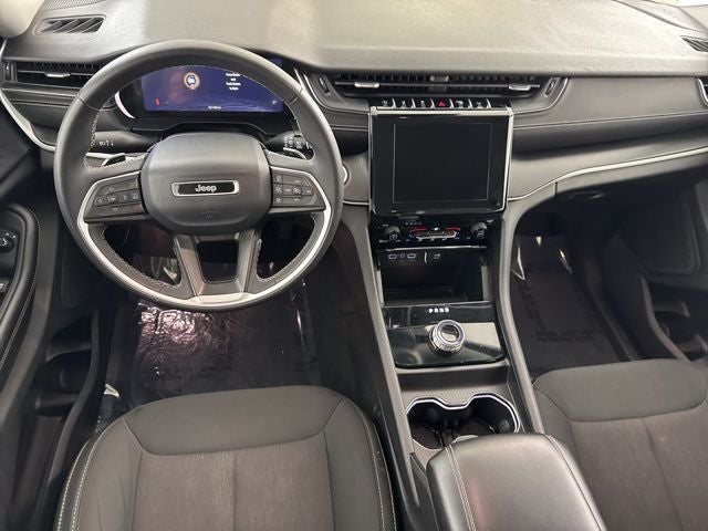 2024 Jeep Grand Cherokee Laredo