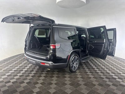 2022 Jeep Wagoneer Series III