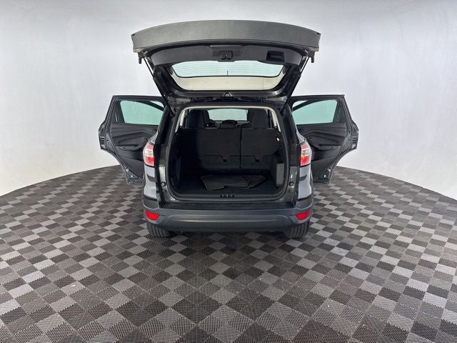2018 Ford Escape S FWD