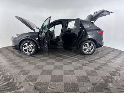 2023 Ford Escape ST-Line AWD