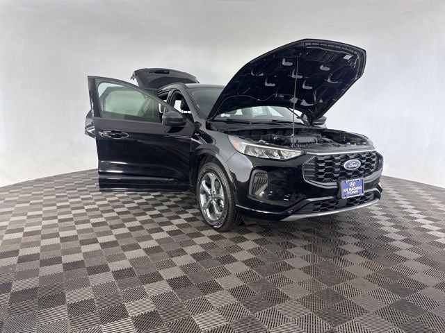 2023 Ford Escape ST-Line AWD