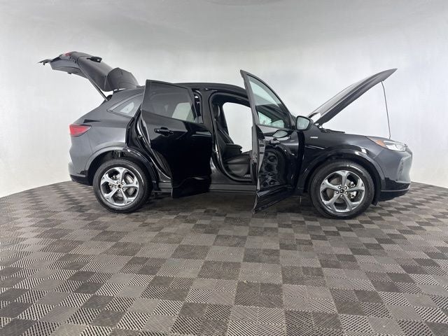 2023 Ford Escape ST-Line AWD