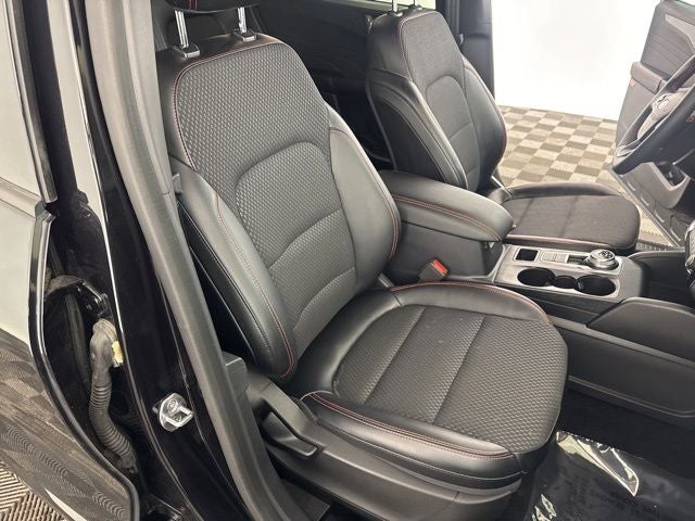 2023 Ford Escape ST-Line AWD