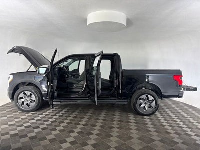 2024 Ford F-150 Lightning Flash