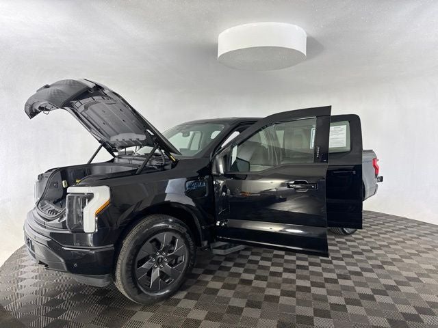2024 Ford F-150 Lightning Flash