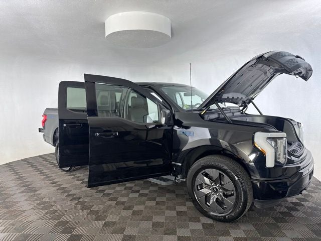 2024 Ford F-150 Lightning Flash