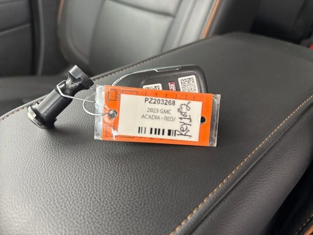 2023 GMC Acadia AT4 AWD