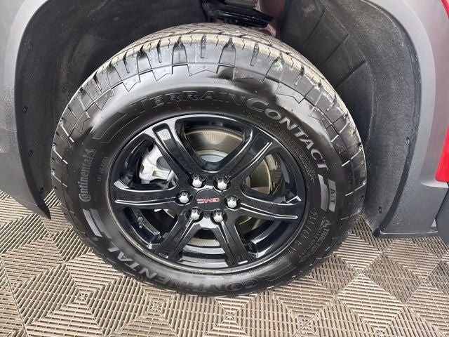 2023 GMC Acadia AT4 AWD