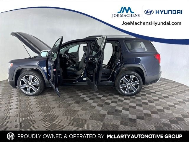 2021 GMC Acadia SLT