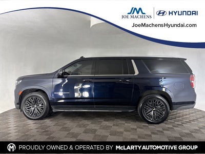 2023 Chevrolet Suburban LT w/ LT Signature Plus Pkg