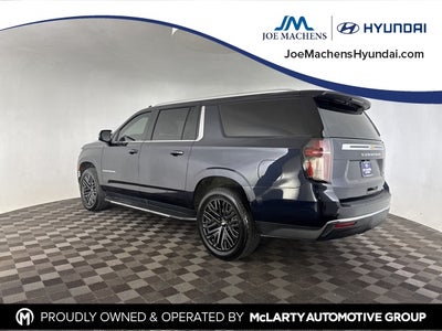 2023 Chevrolet Suburban LT w/ LT Signature Plus Pkg