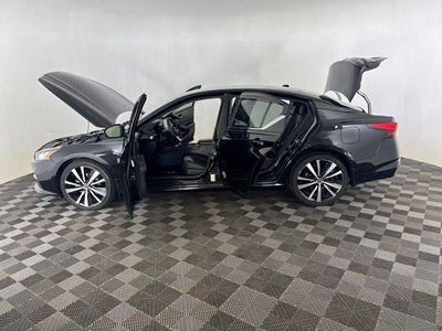 2021 Nissan Altima 2.5 SR
