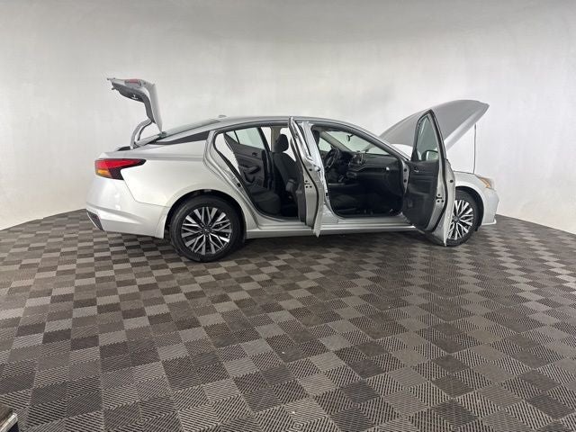 2024 Nissan Altima 2.5 SV AWD