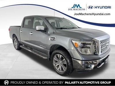 2017 Nissan Titan SL
