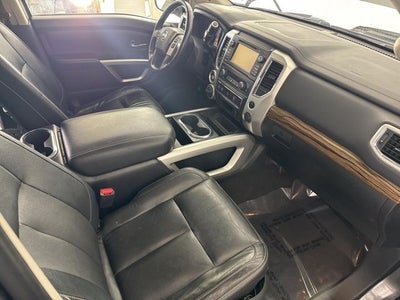 2017 Nissan Titan SL