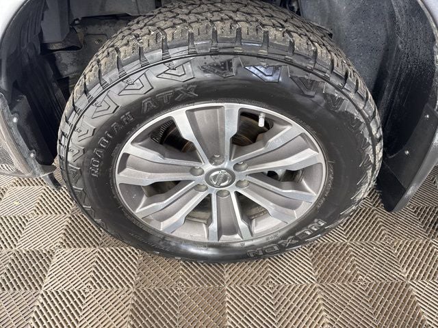 2017 Nissan Titan SL