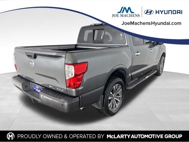 2017 Nissan Titan SL