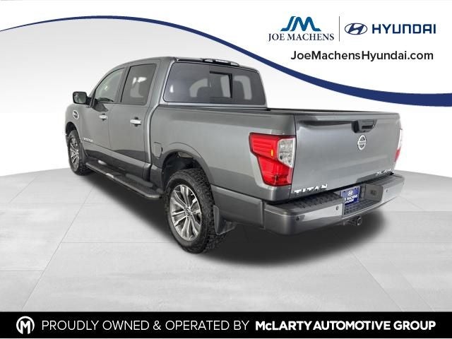 2017 Nissan Titan SL