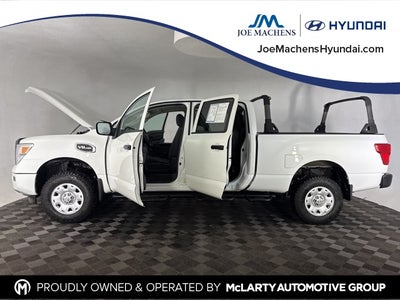 2022 Nissan Titan XD S