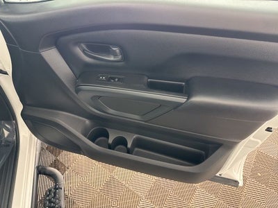 2022 Nissan Titan XD S