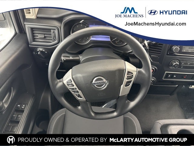 2022 Nissan Titan XD S