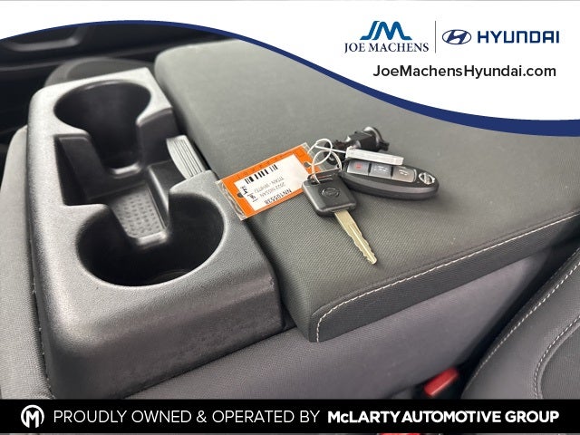 2022 Nissan Titan XD S