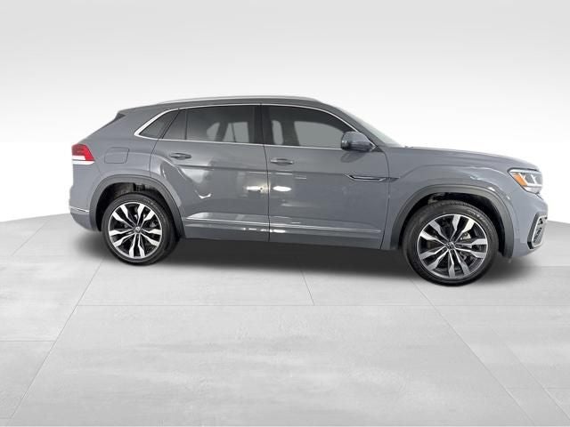 2022 Volkswagen Atlas Cross Sport 3.6L V6 SEL Premium R-Line AWD