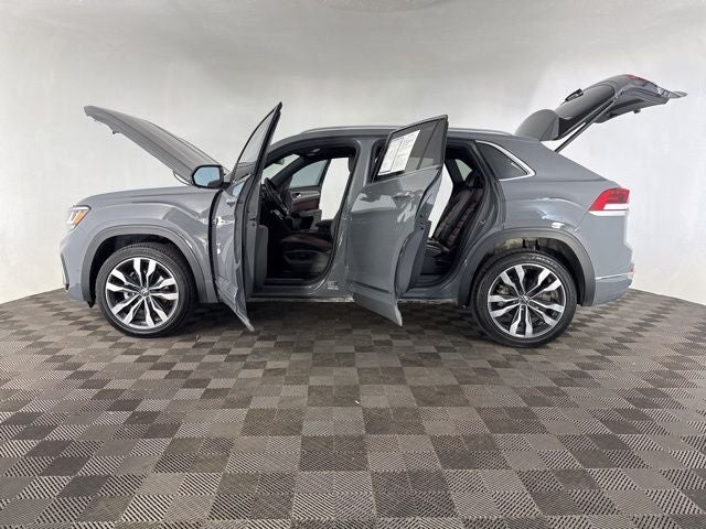 2022 Volkswagen Atlas Cross Sport 3.6L V6 SEL Premium R-Line AWD