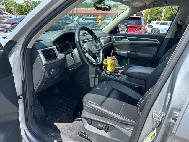 2021 Volkswagen Atlas 3.6L V6 SE w/Technology