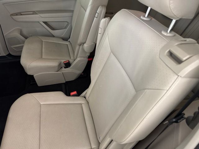 2020 Volkswagen Atlas 2.0T SE w/Technology w/Technology