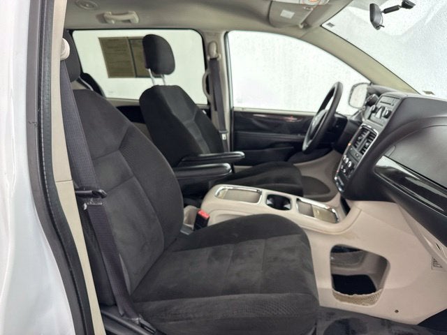 2016 Dodge Grand Caravan SXT BraunAbility
