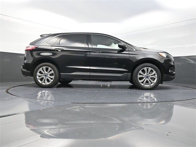 2022 Ford Edge Titanium AWD