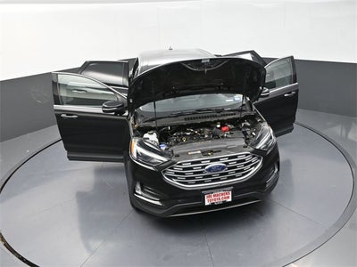 2022 Ford Edge Titanium AWD
