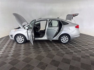 2013 Ford Fiesta SE