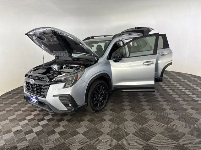 2025 Subaru Ascent Onyx Edition Touring