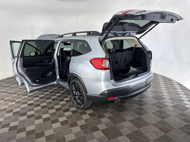 2025 Subaru Ascent Onyx Edition Touring
