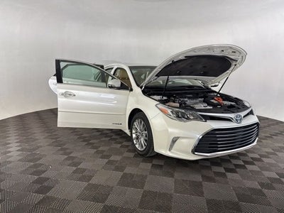 2018 Toyota Avalon Hybrid Limited