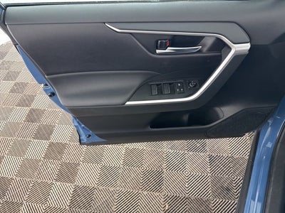 2024 Toyota RAV4 Hybrid SE AWD