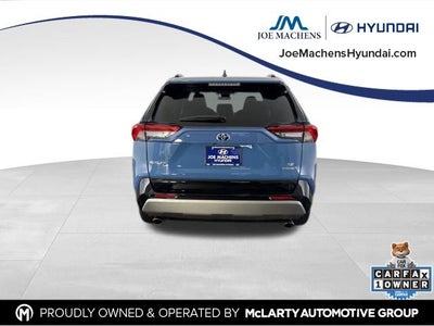 2024 Toyota RAV4 Hybrid SE AWD