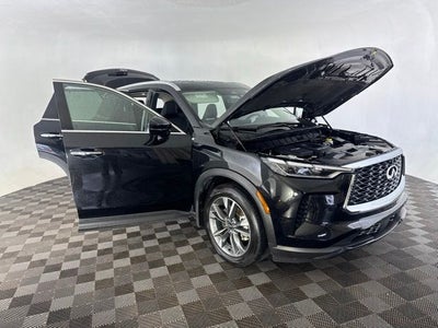 2025 INFINITI QX60 LUXE