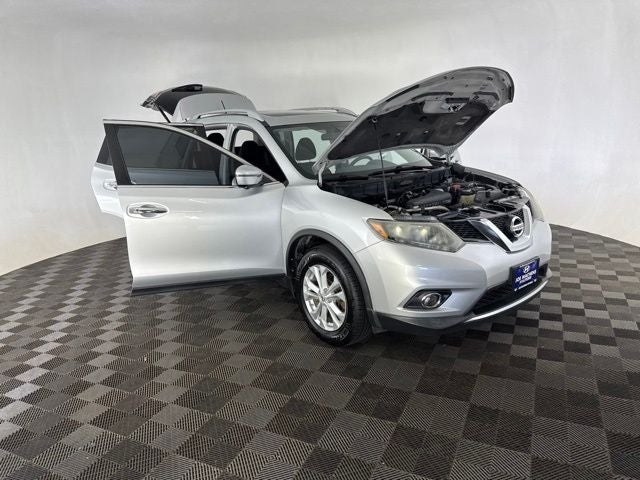 2016 Nissan Rogue SV AWD w/ Premium Pkg