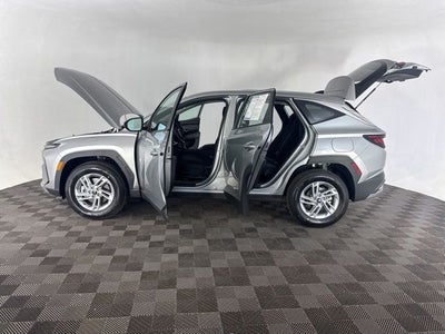 2026 Hyundai Tucson SE AWD