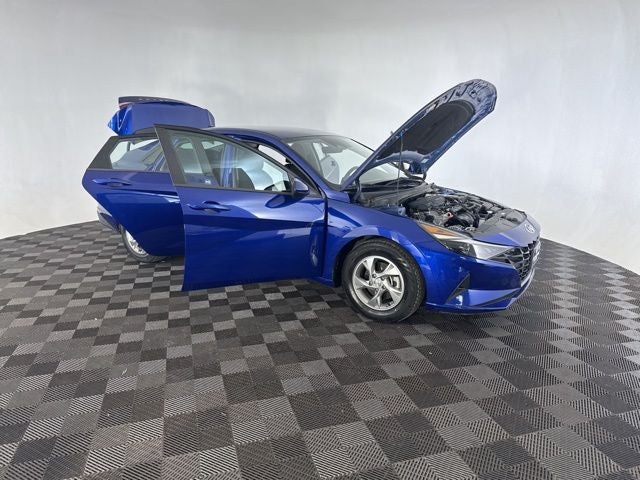 2021 Hyundai Elantra SE