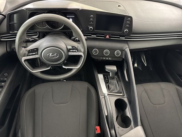 2021 Hyundai Elantra SE