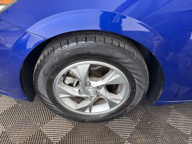 2021 Hyundai Elantra SE