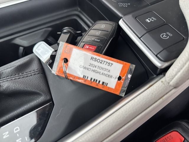 2024 Toyota Grand Highlander Platinum AWD
