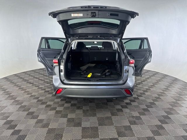 2020 Toyota Highlander Hybrid LE