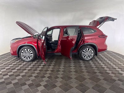 2024 Toyota Highlander Platinum AWD