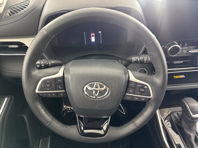 2024 Toyota Highlander Platinum AWD