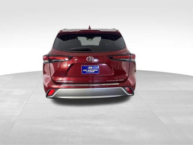 2024 Toyota Highlander Platinum AWD
